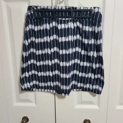 Womans blue/ white skirt size small, View more