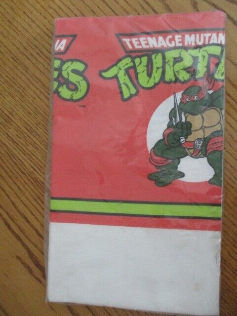Teenage Mutant Ninja Turtles Table-cover in Toys & Games in Delta/Surrey/Langley