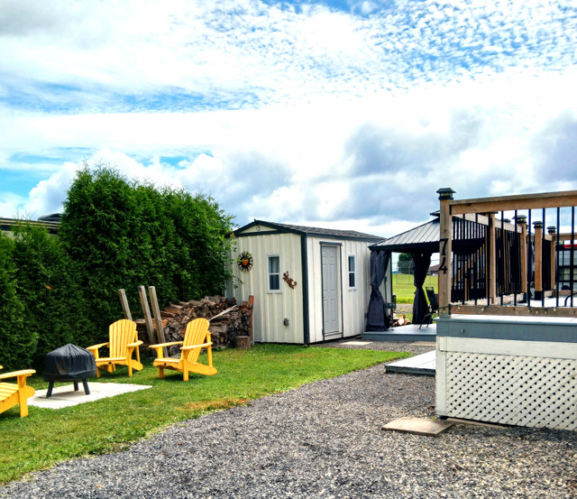 OWN YOUR CAMPSITE - 40' Cottage Model Camper - NO LOT RENT in Travel Trailers & Campers in Cornwall - Image 2