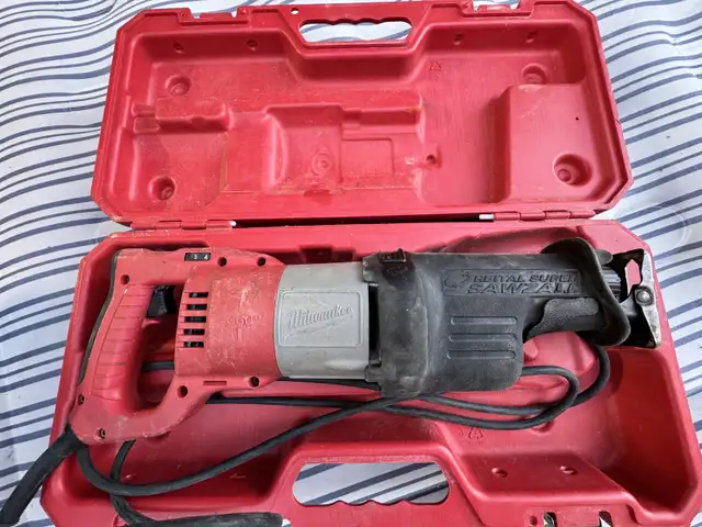 Milwaukee sawzall used in Power Tools in Mississauga / Peel Region - Image 3