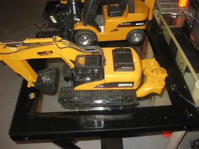 HUINA RC Construction Vehicles, View more