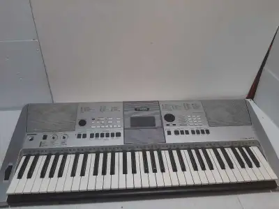 Yamaha PSR-E413 Digital Keyboard, View more