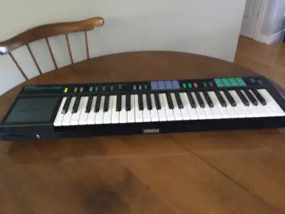 CLAVIER YAMAHA, View more