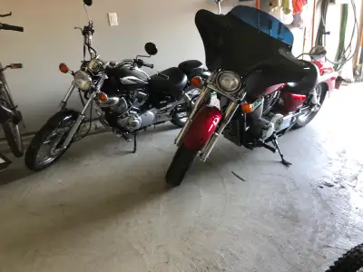 Mint condition 08 shadow. Comes with Bat wing, Saddle bags, passenger seat, built in garage opener....