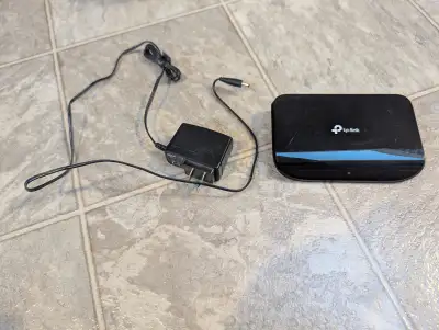Excellent condition network switch for sale. Works great, no issues.