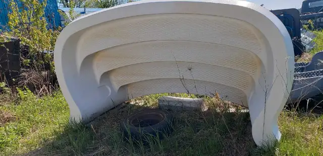 Pool Steps (in ground) in Hot Tubs & Pools in Pembroke - Image 2