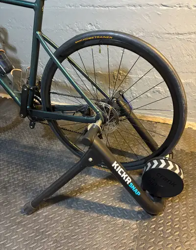 Wahoo Kickr Snap Bike Trainer, View more
