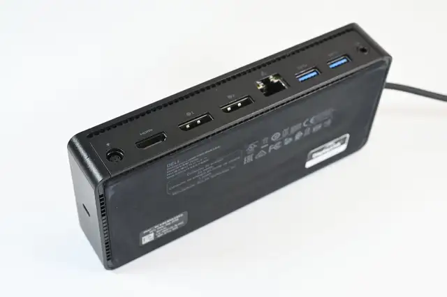 Dell D6000 Universal Dock Station USB 3.0 USB-C 4K No PSU Read! in Laptop Accessories in City of Toronto - Image 6