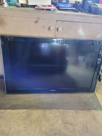52" Samsung LCD TV/remote and stand