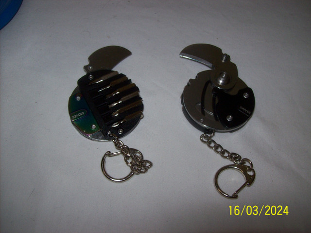 small keychain knive and screw driver #0722 in Hand Tools in City of Toronto