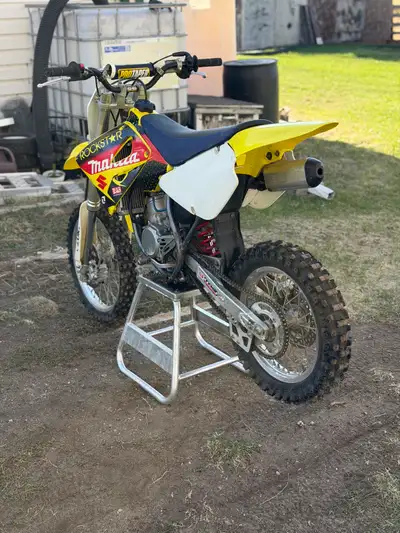 2008 Suzuki RM85 for sale Runs and rides great, great shape for the year Bike has new fork seals, si...