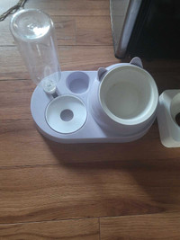 CERAMIC FOOD BOWL and water bottle  for pets w