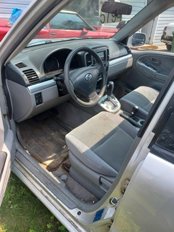 Suzuki GR Vitara 2004 dans Autos et camions  à Laval/Rive Nord - Image 4