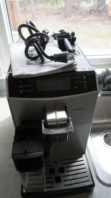 Saeco Minuto superautomatic espresso machine, View more