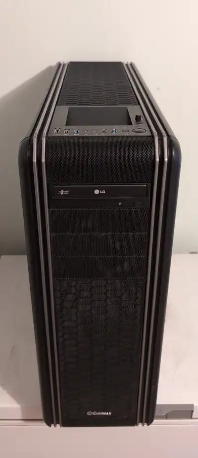 Gaming Desktop PC - Intel 3770K - Nvidia GTX 680 - 16 GB RAM, View more