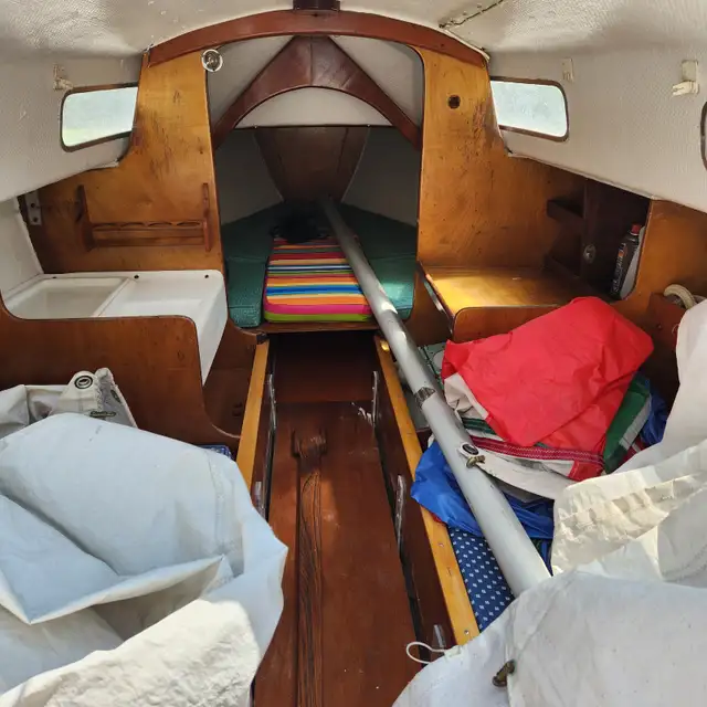 1966 Windchaser  Shark sailboat in Sailboats in Fredericton - Image 6