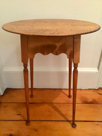 Oval Table With Queen Anne Legs, Tiger Maple Wood