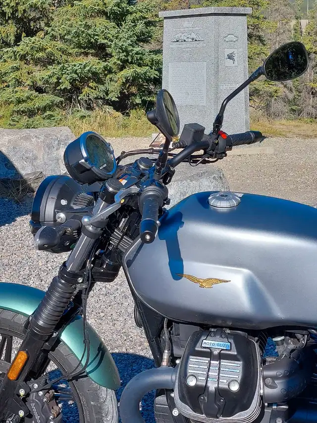 2021 Moto Guzzi in Street, Cruisers & Choppers in Red Deer - Image 6