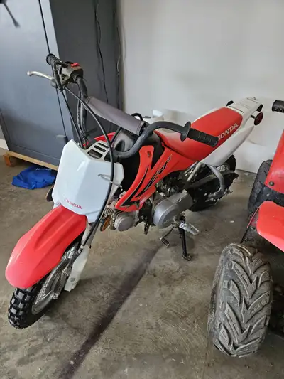 2015 CRF 50 Bike fires right up. is in like new condition. Ready to ride.