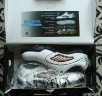 Mens Golf Shoes - FootJoy brand - Synr-G model Size 8.5