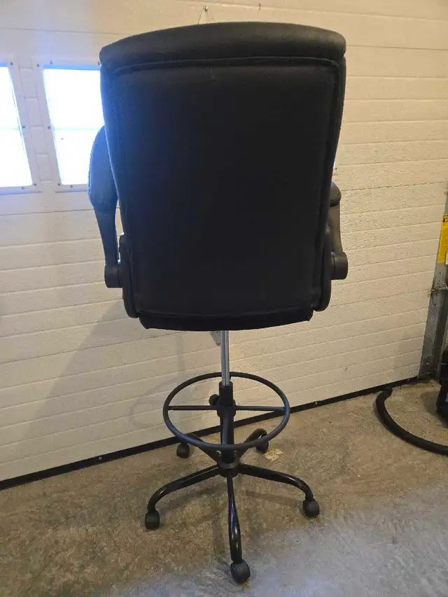 Drafting/ office chair ,brand new in Chairs & Recliners in Bedford - Image 8