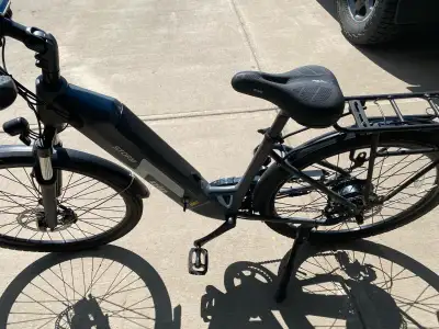 Selling my GIO Storm ebike, which is in excellent condition with only 1 km on it! This ebike is perf...