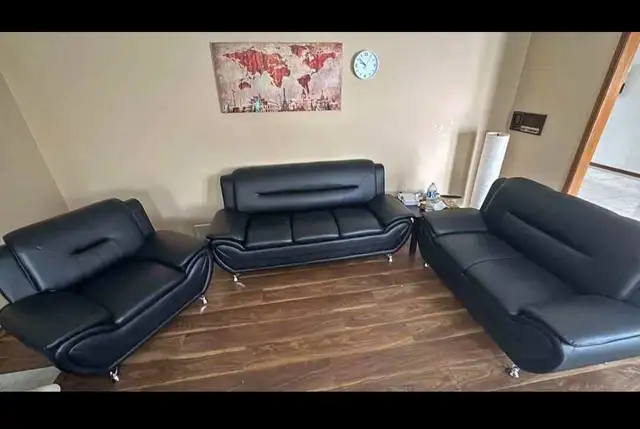 Brand New speedy leather 3+2+1 Sofa Set For Sale Cash on deliver
