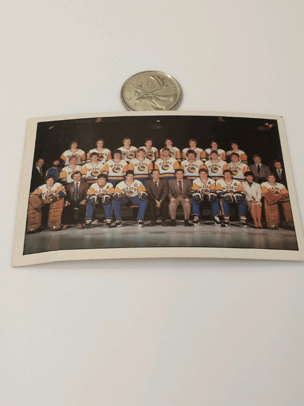 WHL Saskatoon Blades 1983-1984 team picture P.L.A.Y. card #1 in Arts & Collectibles in City of Toronto