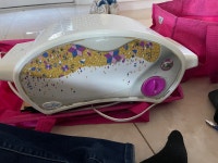 Easy bake oven - never used.