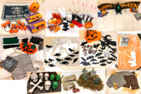 ENORMOUS LOT of HALLOWEEN DECOR see all photos!