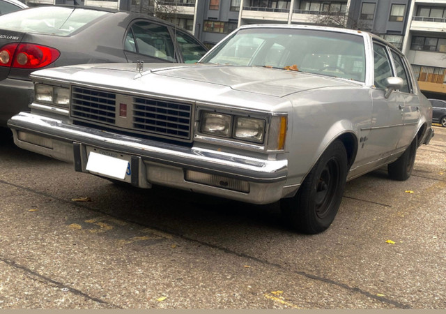 Oldsmobile 1986 in Classic Cars in City of Toronto - Image 4
