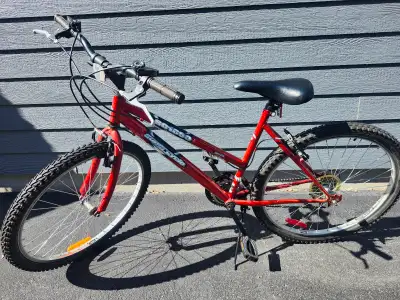Vélo femme Supercycle SC1800 26 pouces 5'6" à 5'9" bike, View more