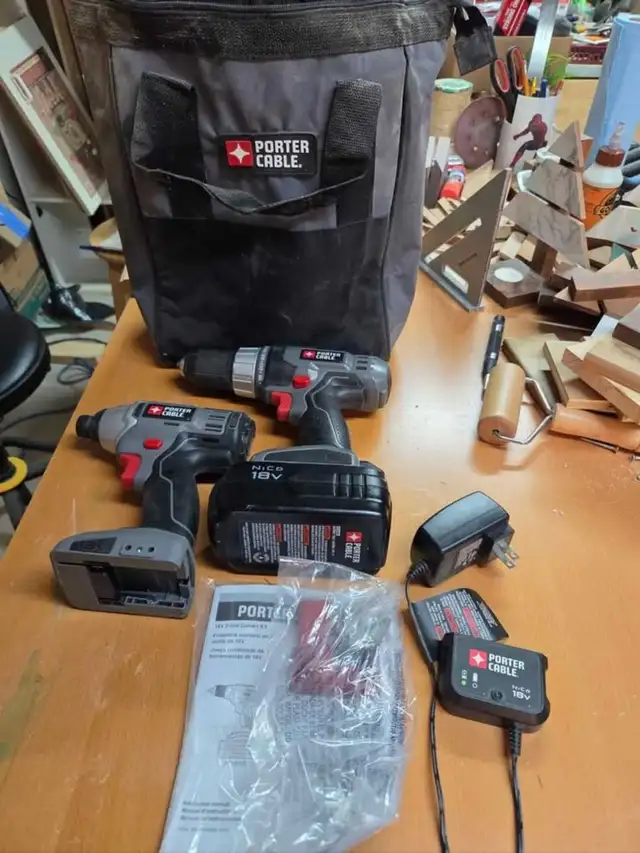 Drill and impact drill set  in Power Tools in Ottawa - Image 2