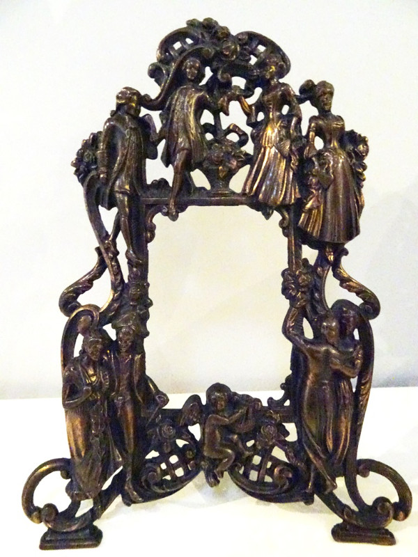 CAST IRON Picture Frame 19thC colonial Victorian MARKED cherub in Arts & Collectibles in Brantford