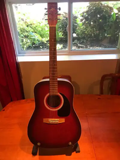 Guitare acoustique en merisier de Art & Lutherie, Godin, View more