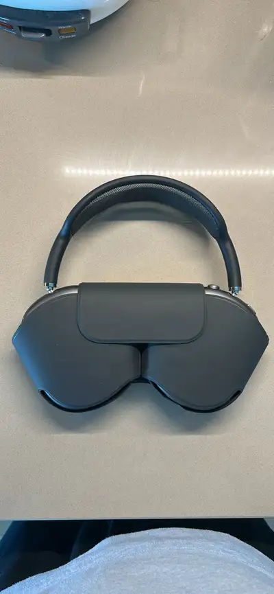 Apple Airpods Max, View more