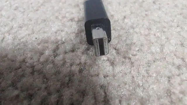 Mini DisplayPort to HDMI Adapter in Cables & Connectors in Cambridge - Image 2