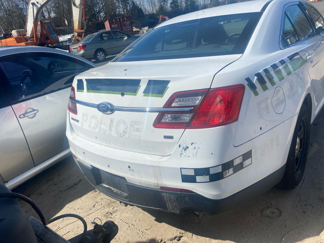 2019 ford Taurus X police car in Cars & Trucks in Barrie - Image 3