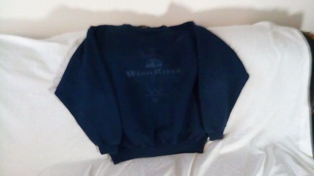 Windriver Sweatshirt in Women's - Tops & Outerwear in Guelph