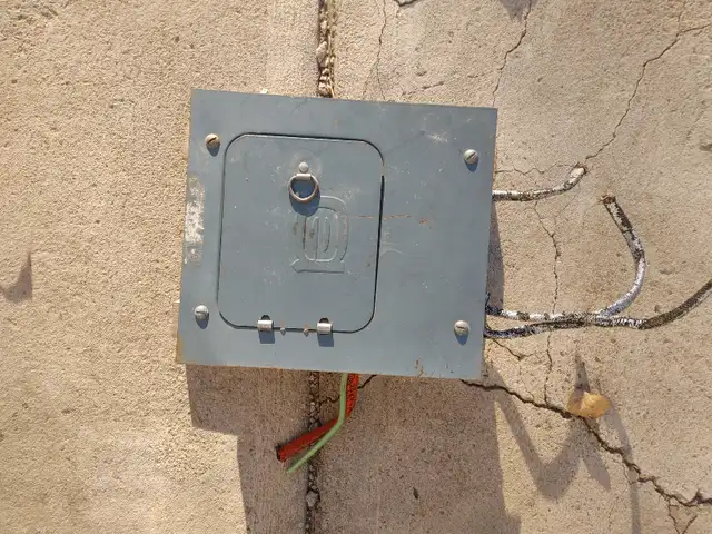 Fuse Box63234551603587120