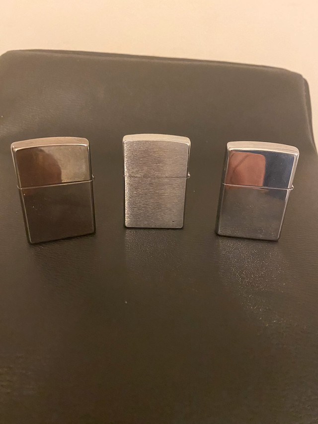 3 vintage Zippo lighters. in Arts & Collectibles in Markham / York Region - Image 2