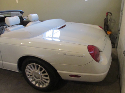 2005 ford thunderbird  collector addition 50th anniversary