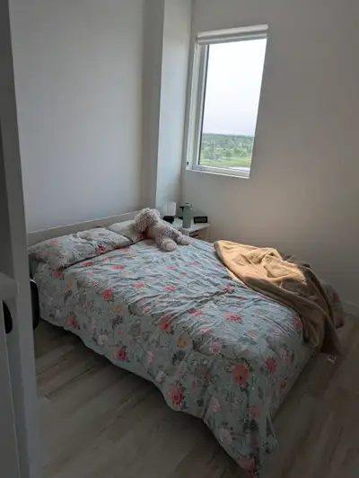 Private room with washroom available for rent