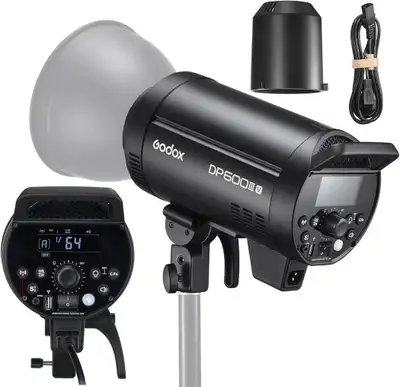 I'm selling a Godox DP600III-V studio flash, a powerful and reliable strobe for professional photogr...