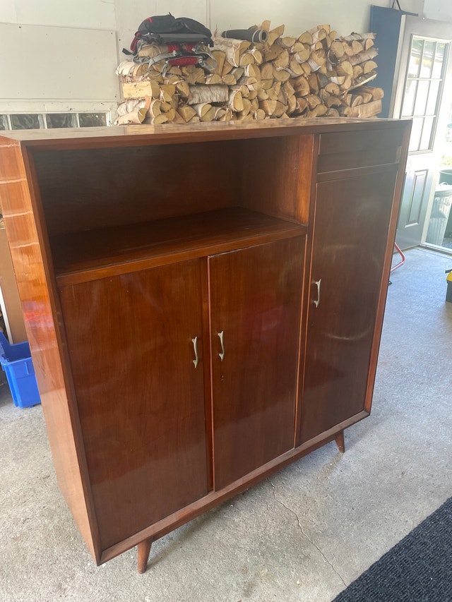 Hutch Solid Wood Hutches & Display Ottawa Kijiji