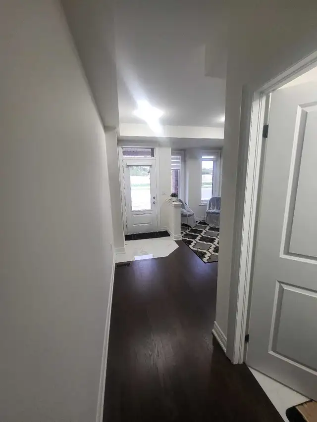 Brandnew house in Room Rentals & Roommates in Oshawa / Durham Region - Image 9