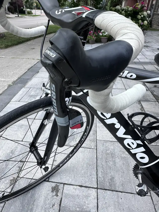 Cervelo SLC (Soloist Carbon) Superlite - Excellent Used Conditon in Road in Markham / York Region - Image 9