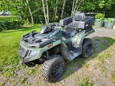 2016 Arctic Cat Alterta 400 Automatic trans Electronic selectable 4WD Winch Rear Seat Box 2in receiv...