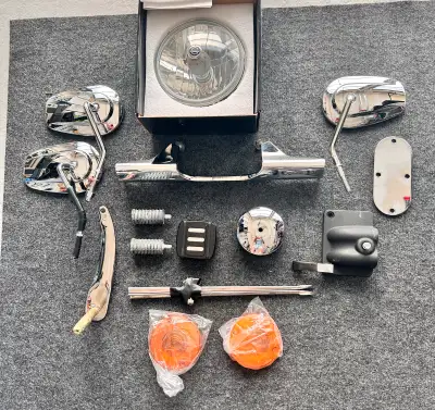 Chrome, turn signal rear bar starter, cover, chrome cap lenses, mirrors, softail tail light not show...