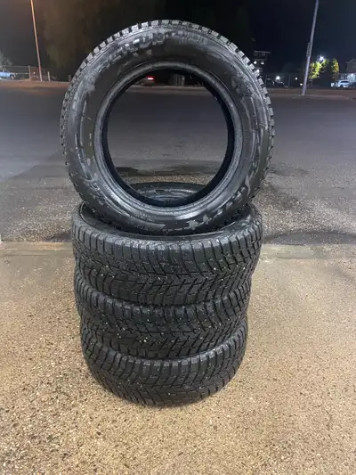 Sailun Ice Blazer Winter Tires 225/60R17 Only used for one season, less then 5000km on these tires -...